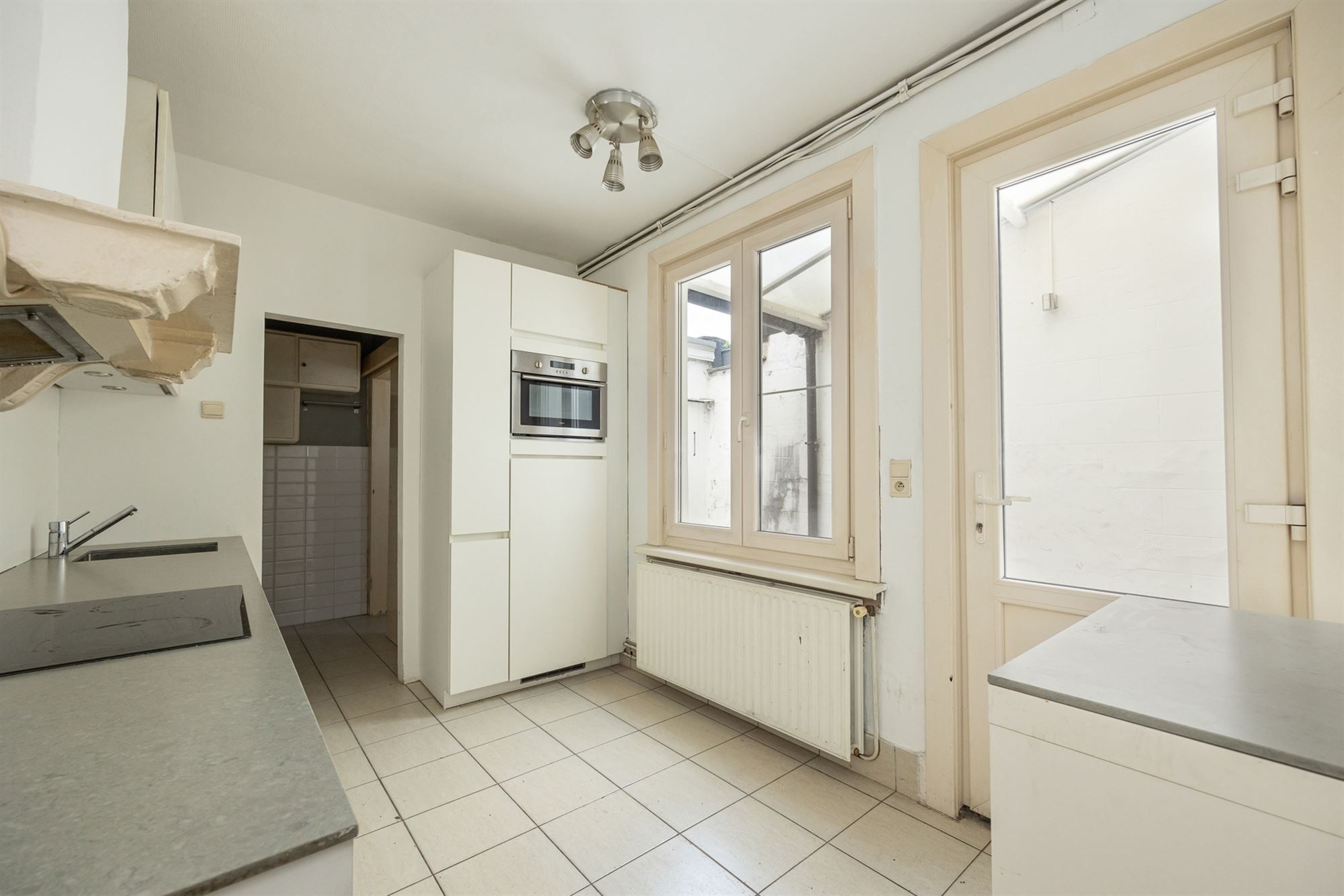 Op te frissen arbeiderswoning op TOPlocatie foto 4