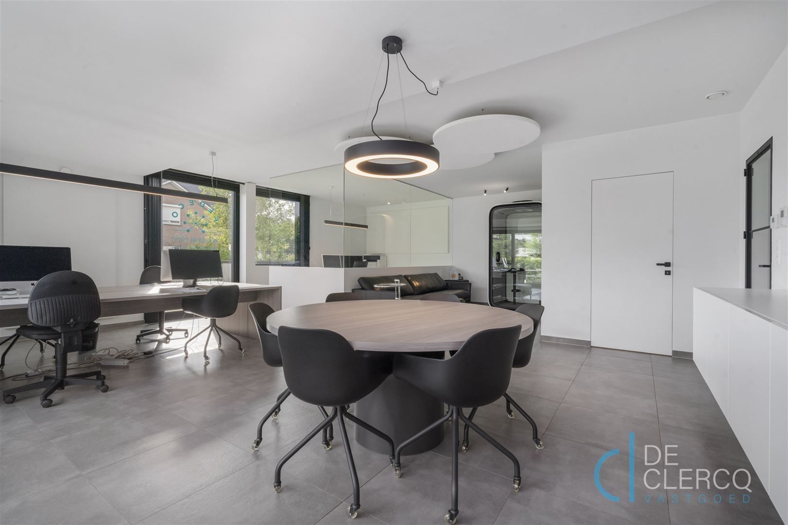 Gelijkvloers appartement te koop met terras in Lochristi! foto 3
