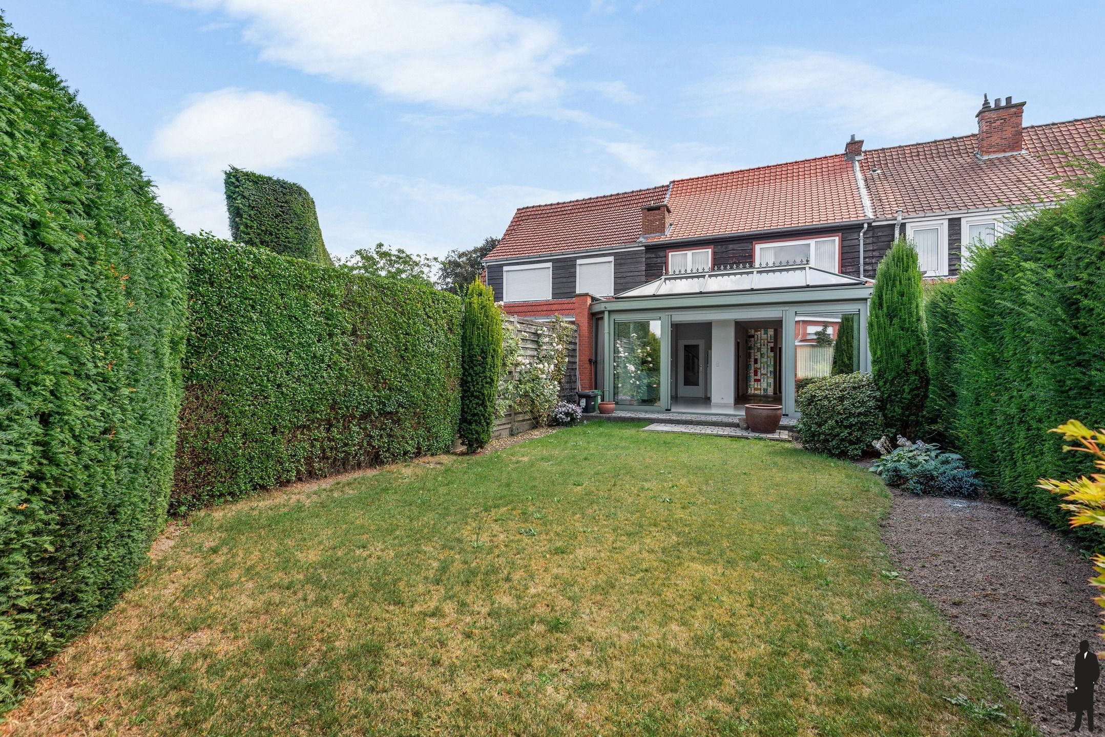 Charmante woning met leuke tuin in centrum van Boechout foto 12
