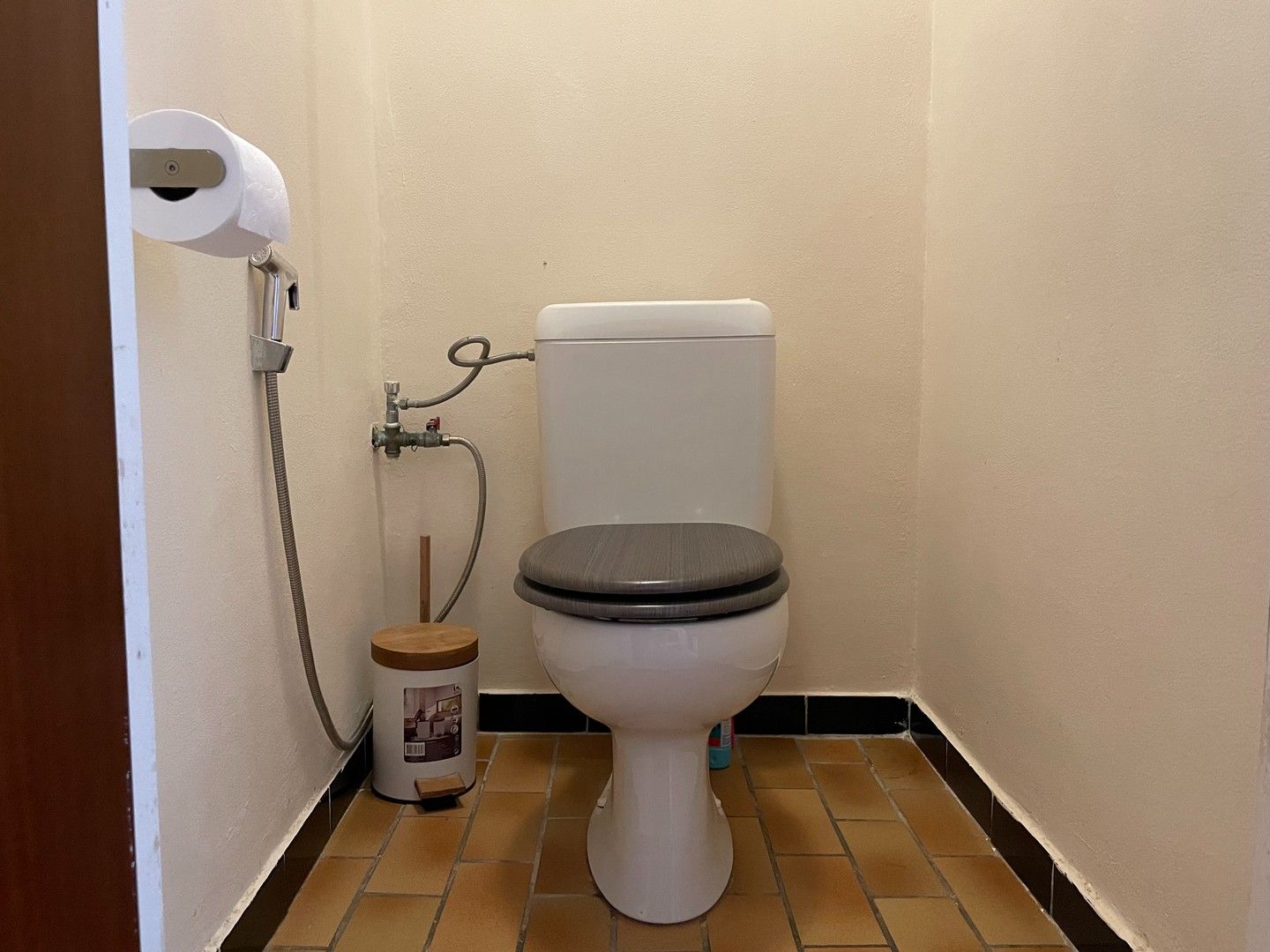 Instapklaar 2 slaapkamer appartement foto 12