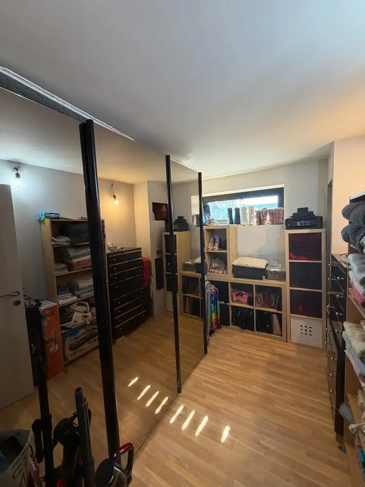 Gerenoveerde woning foto 9