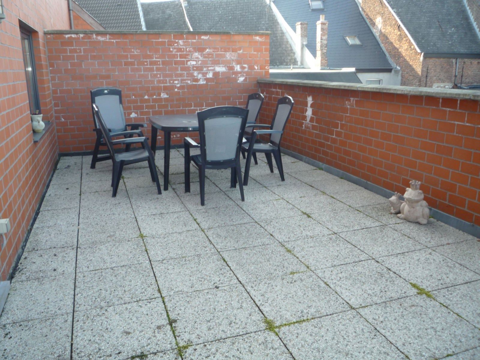 Te koop in Lokeren: Modern appartement met 2 slaapkamers en ruim terras foto 9