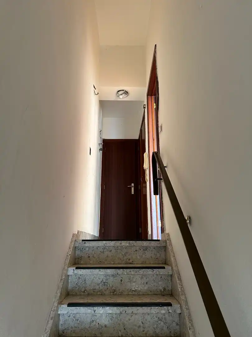 Goed gelegen belétage-rijwoning in Gent foto 5
