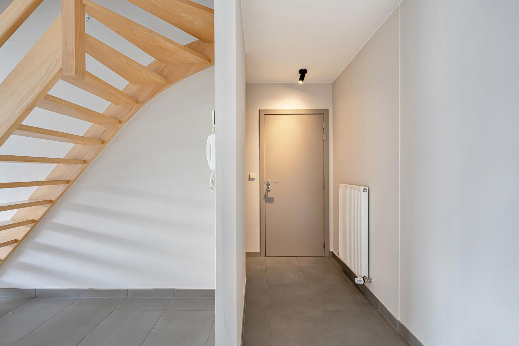 Instapklaar duplex-appartement met 3 slaapkamers foto 5