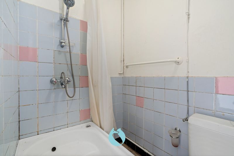 Appartement met 2 slpks en garage foto 4