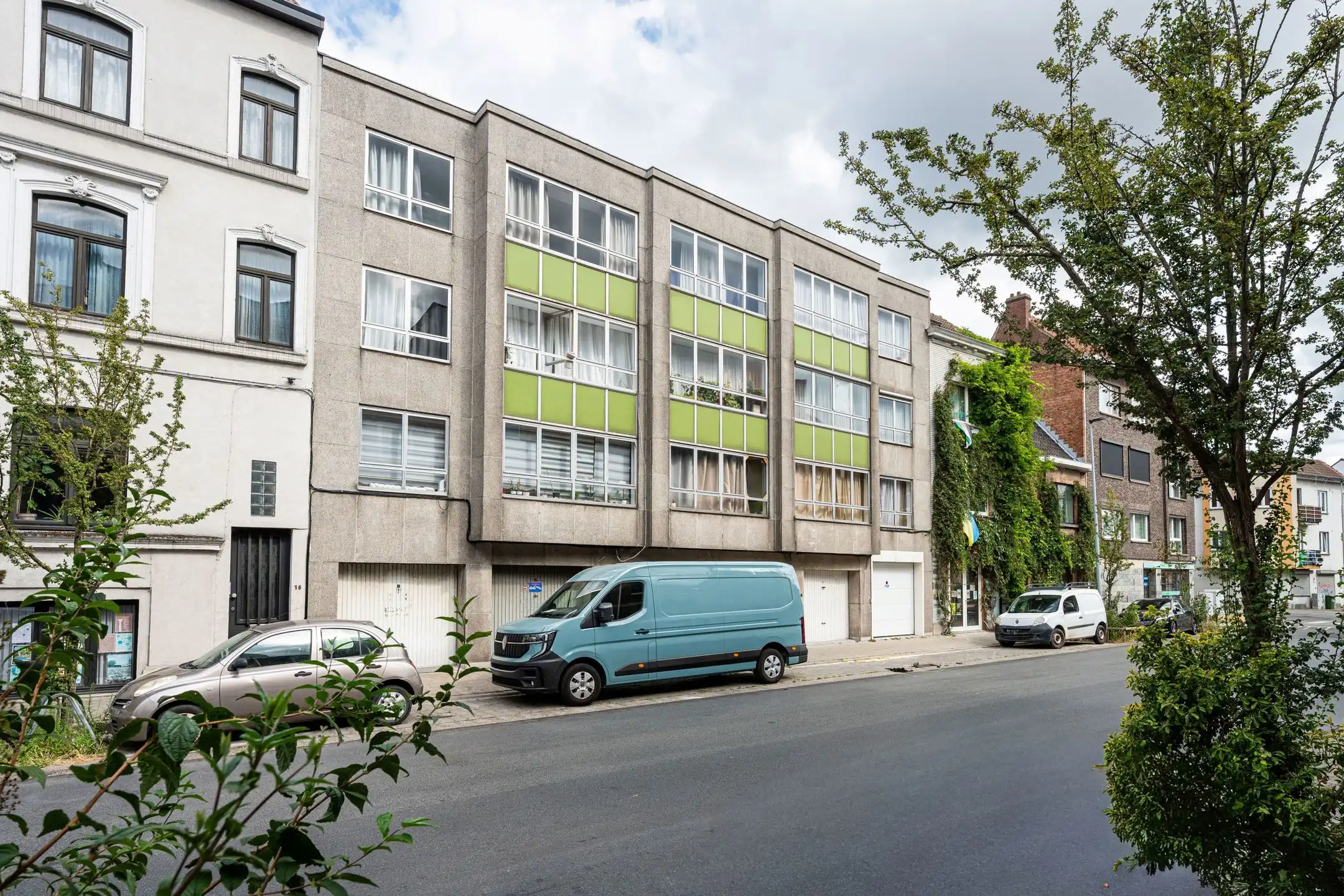 2-slaapkamer appartement op een steenworp van het historisch centrum.  foto 13
