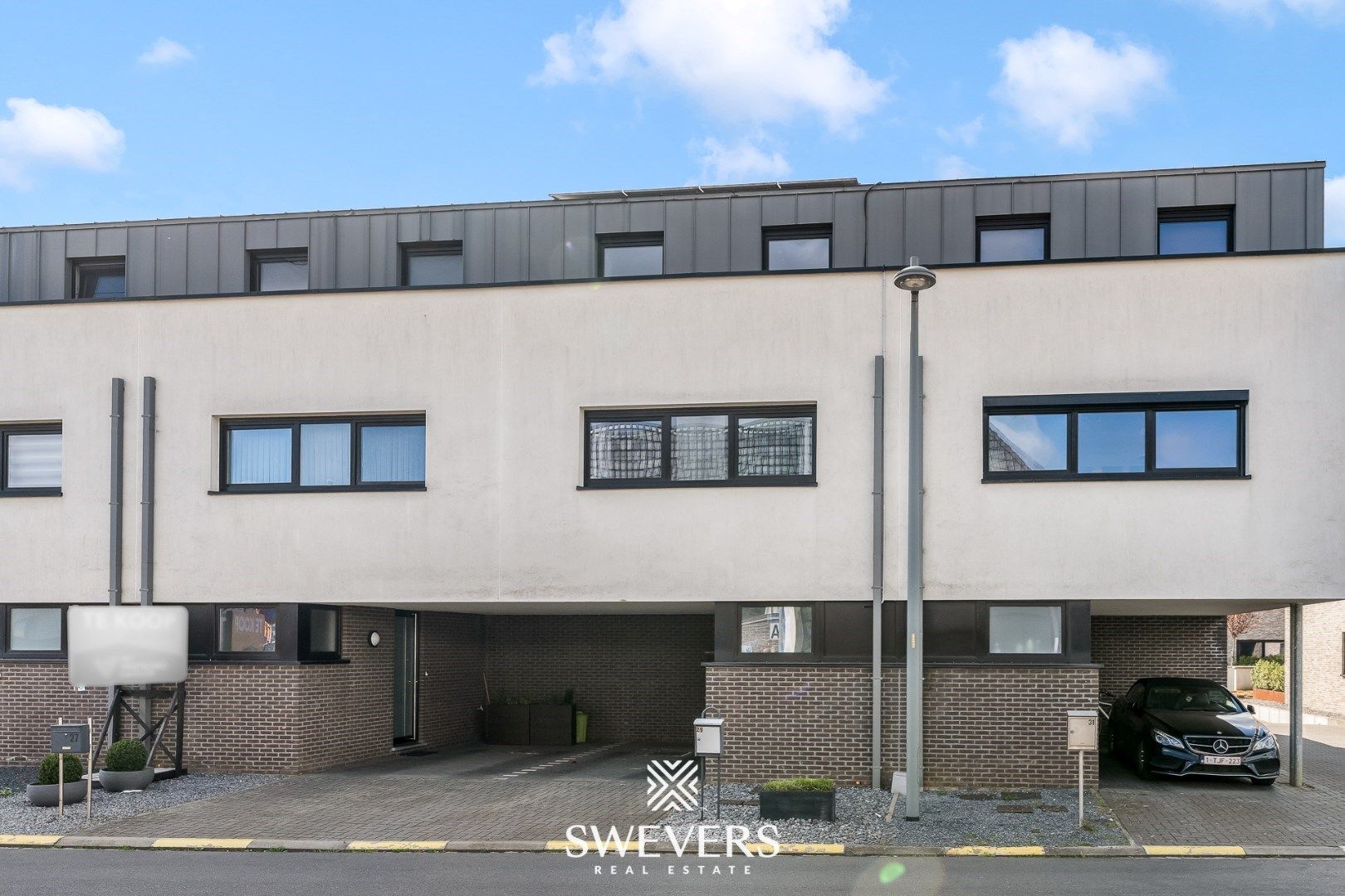 Energiezuinige en instapklare rijwoning met 3 slaapkamers en leuke tuin in hartje Koersel foto 22