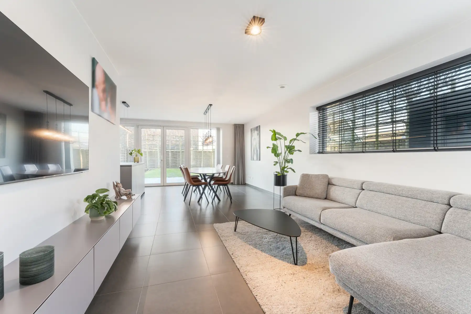 Recente HOB met 4 slpks en afzonderlijke garage te Roeselare foto 5