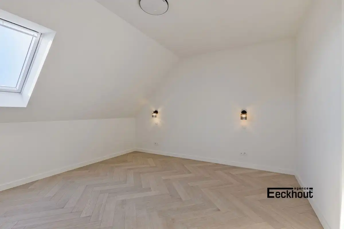 Sublieme penthouse in standingvolle residentie Derycker in hartje Oostende foto 16