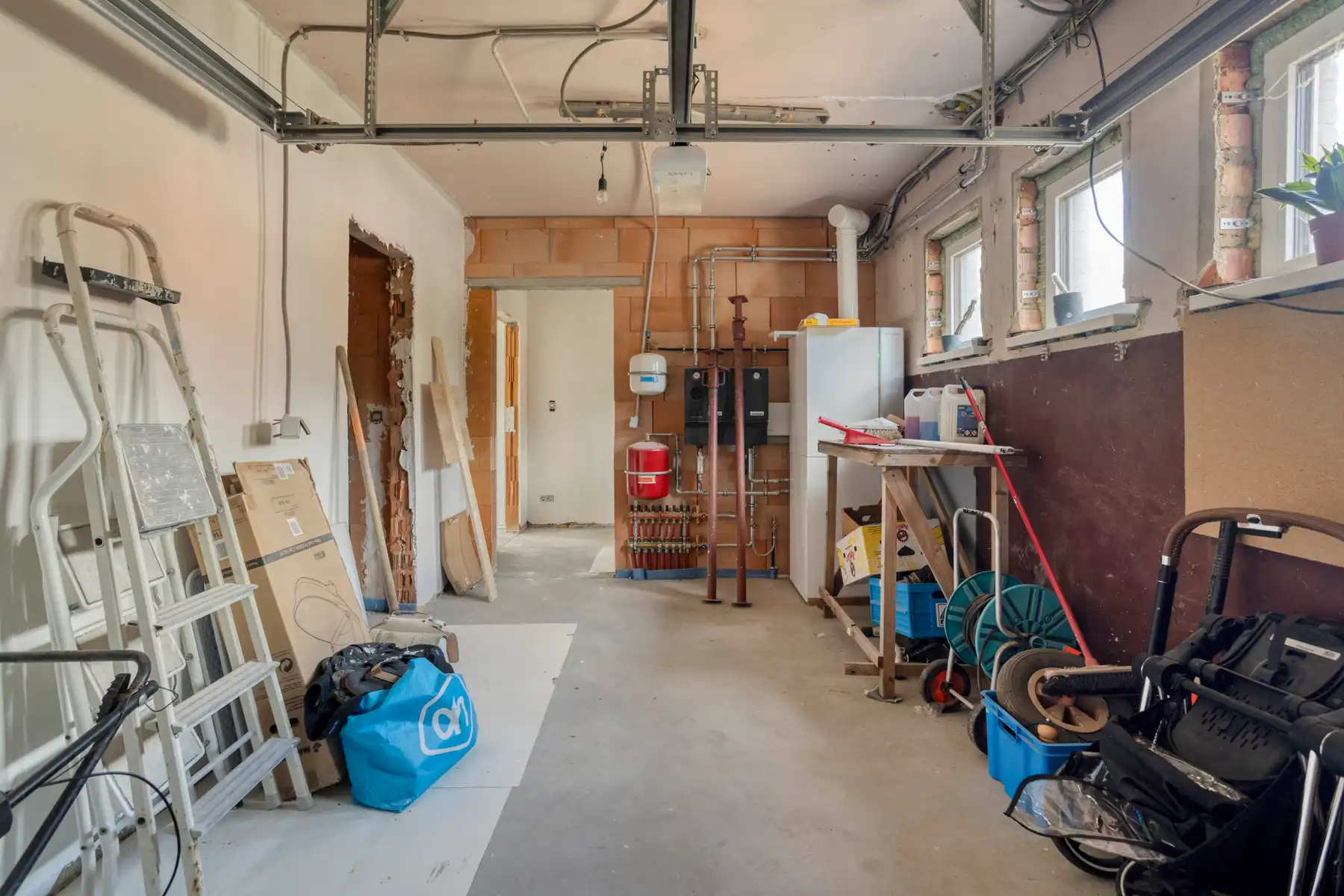 Ruime, energiezuinige gezinswoning met prachtige tuin foto 13