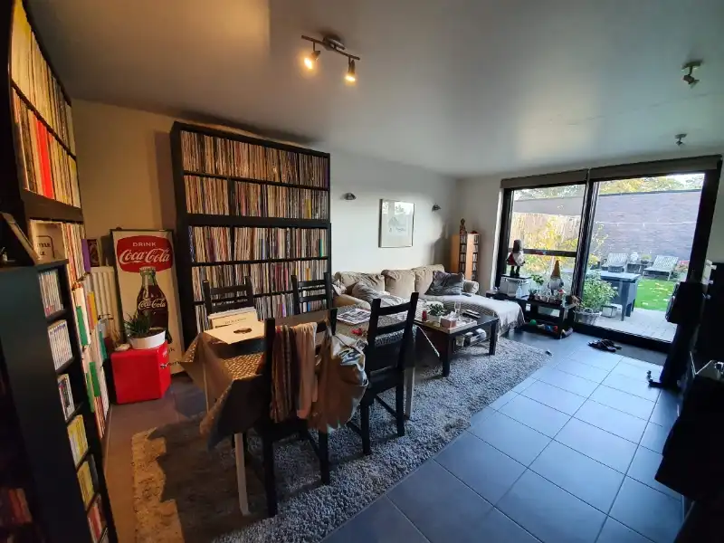 Gezellig 1 slpk GELIJKVLOERSAPP met tuintje en garage in centrum Geel foto 5