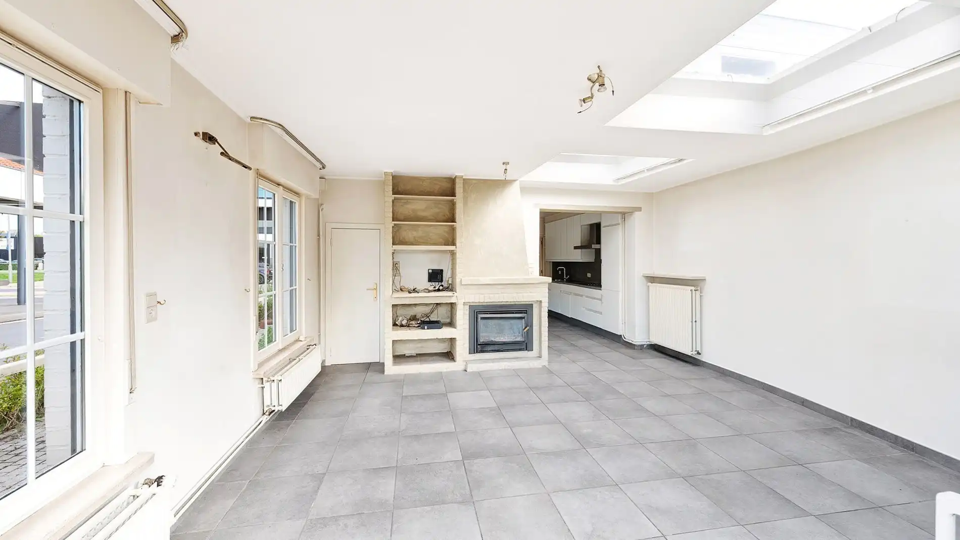 Leuke halfopen woning met garage te Knokke-Westkapelle foto 3