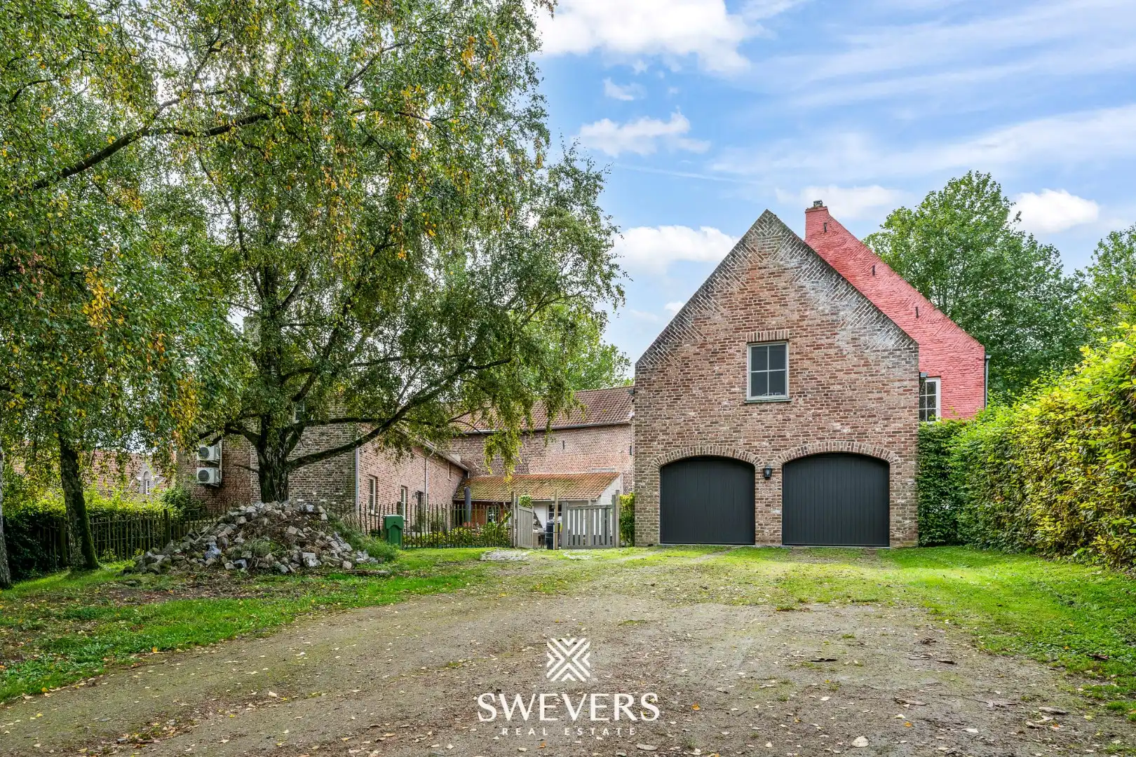 Authentieke hoeve met eindeloze mogelijkheden in Borgloon foto 37