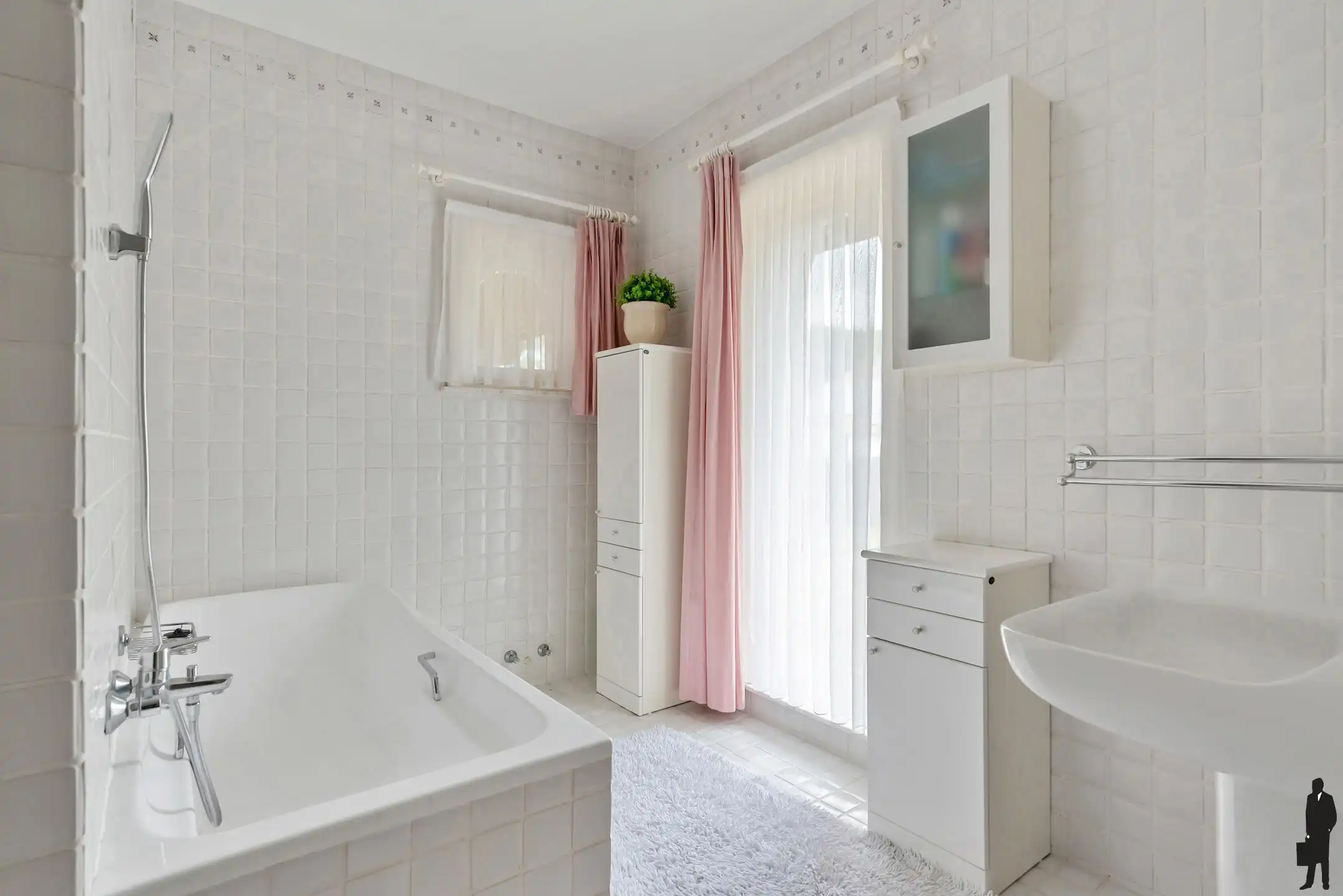 Instapklare, kangoeroewoning in het centrum van Lichtaart foto 12