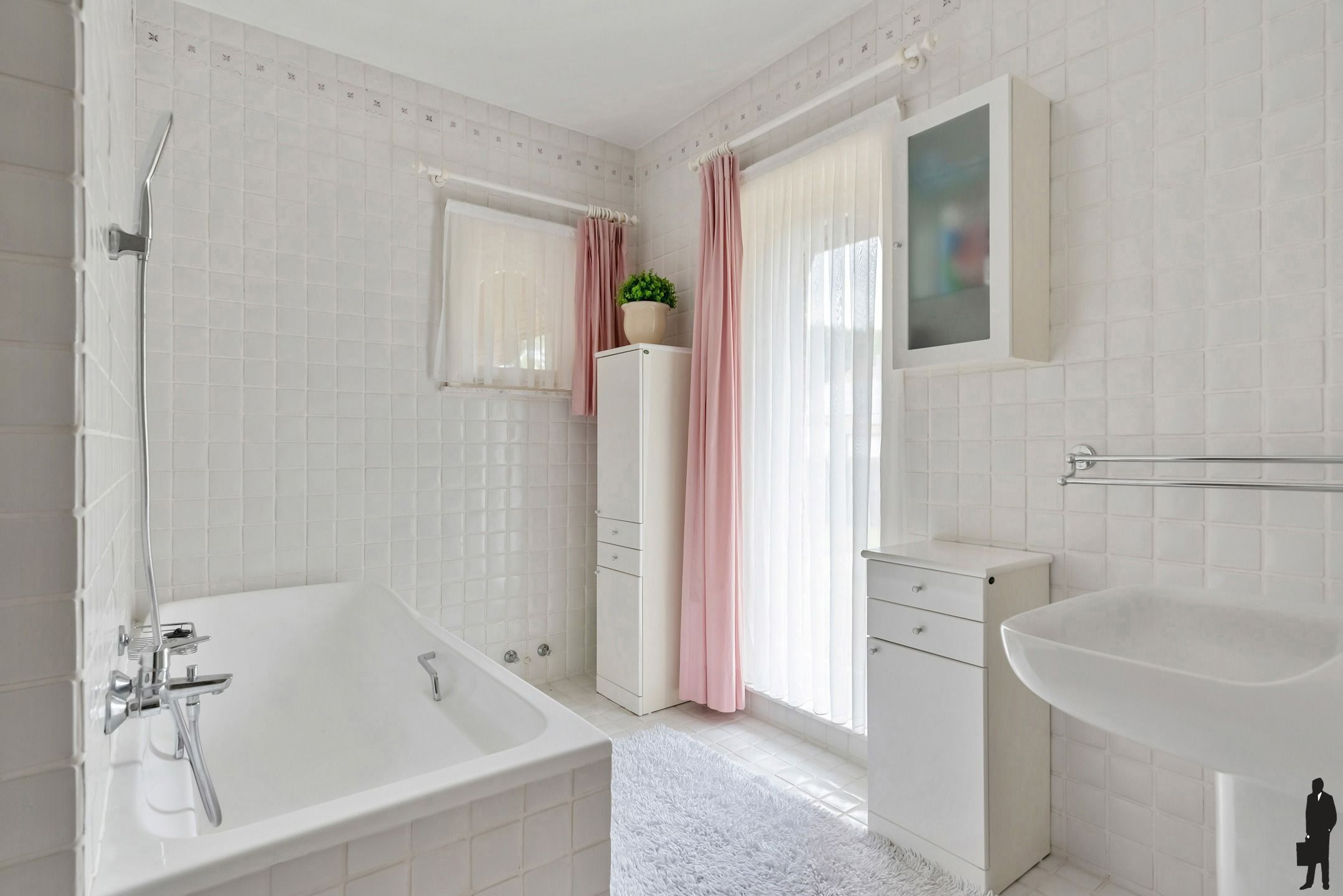 Instapklare, kangoeroewoning in het centrum van Lichtaart foto 12