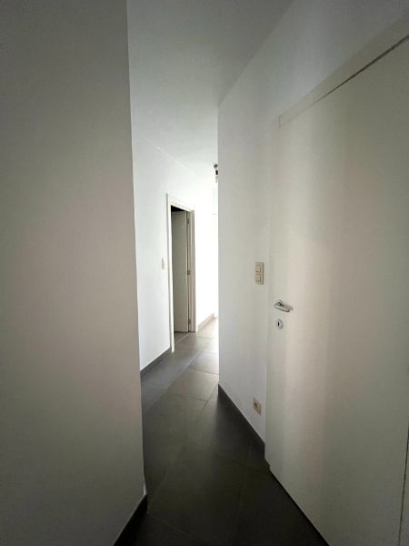 INSTAPKLAAR GELIJKVLOERSAPPARTEMENT MET ZUIDGERICHTE KOER foto 9