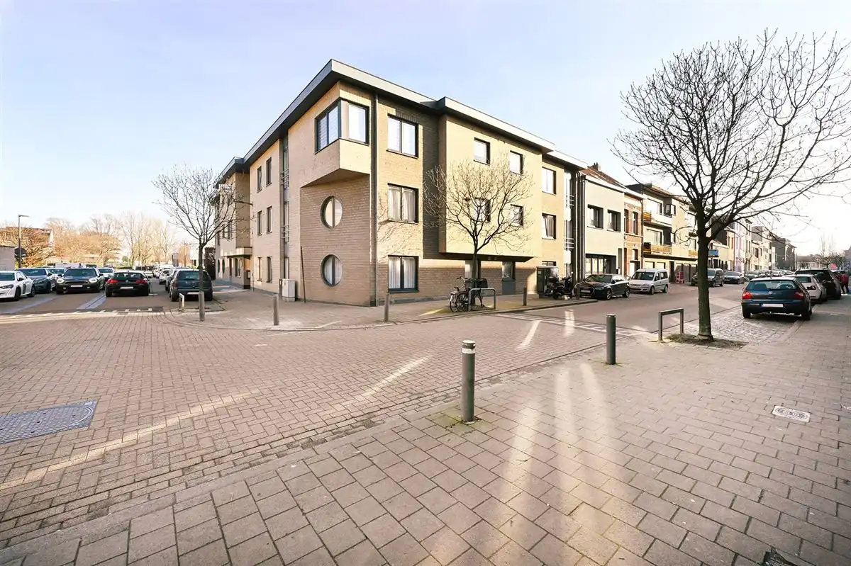 Zeer ruim appartement (120 m²) met 2 SLPK, terras en EPC-label A foto 24