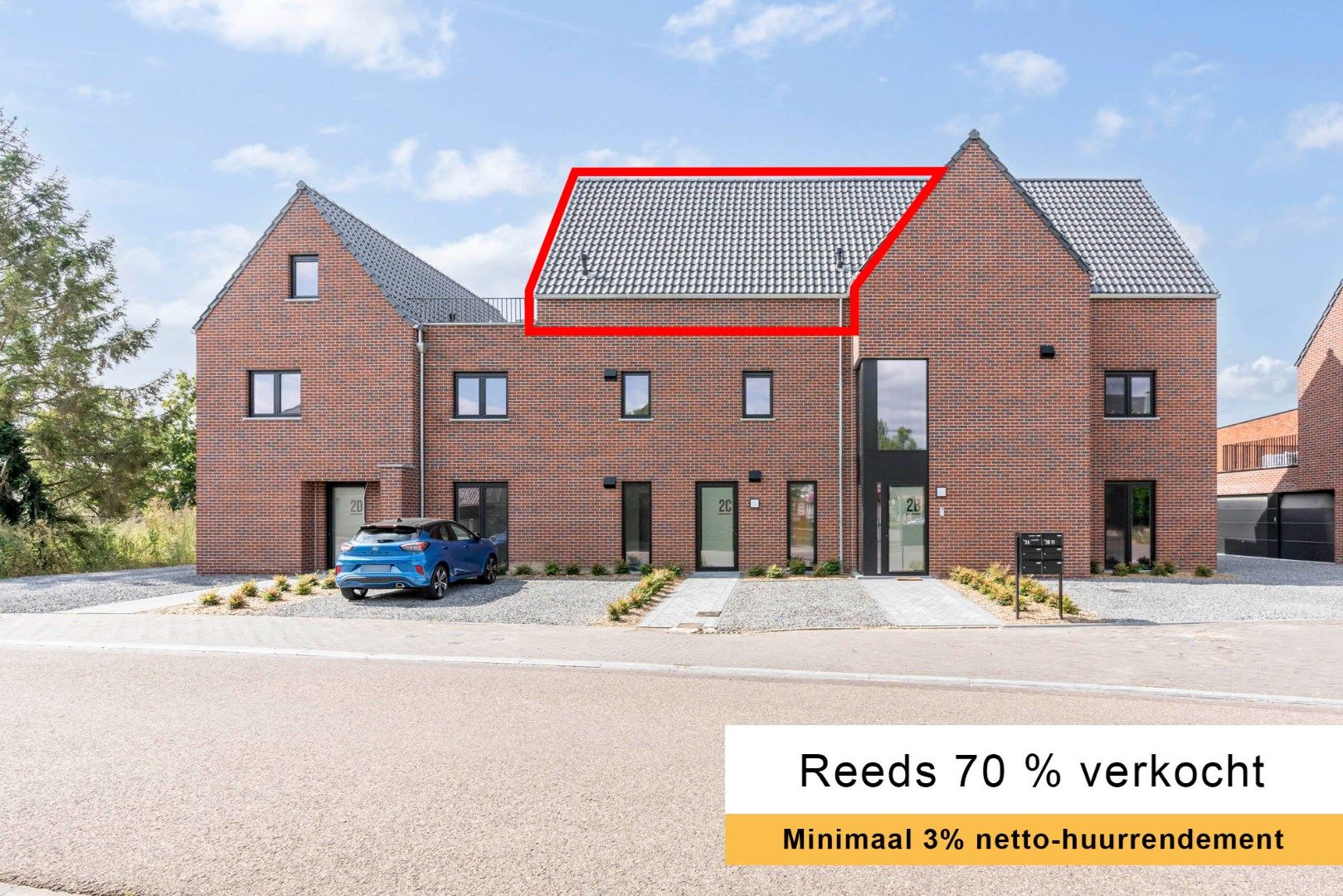 Zeer ruim penthouse met twee slaapkamers, ruim terras en garage - reeds 70% VERKOCHT foto {{pictureIndex}}