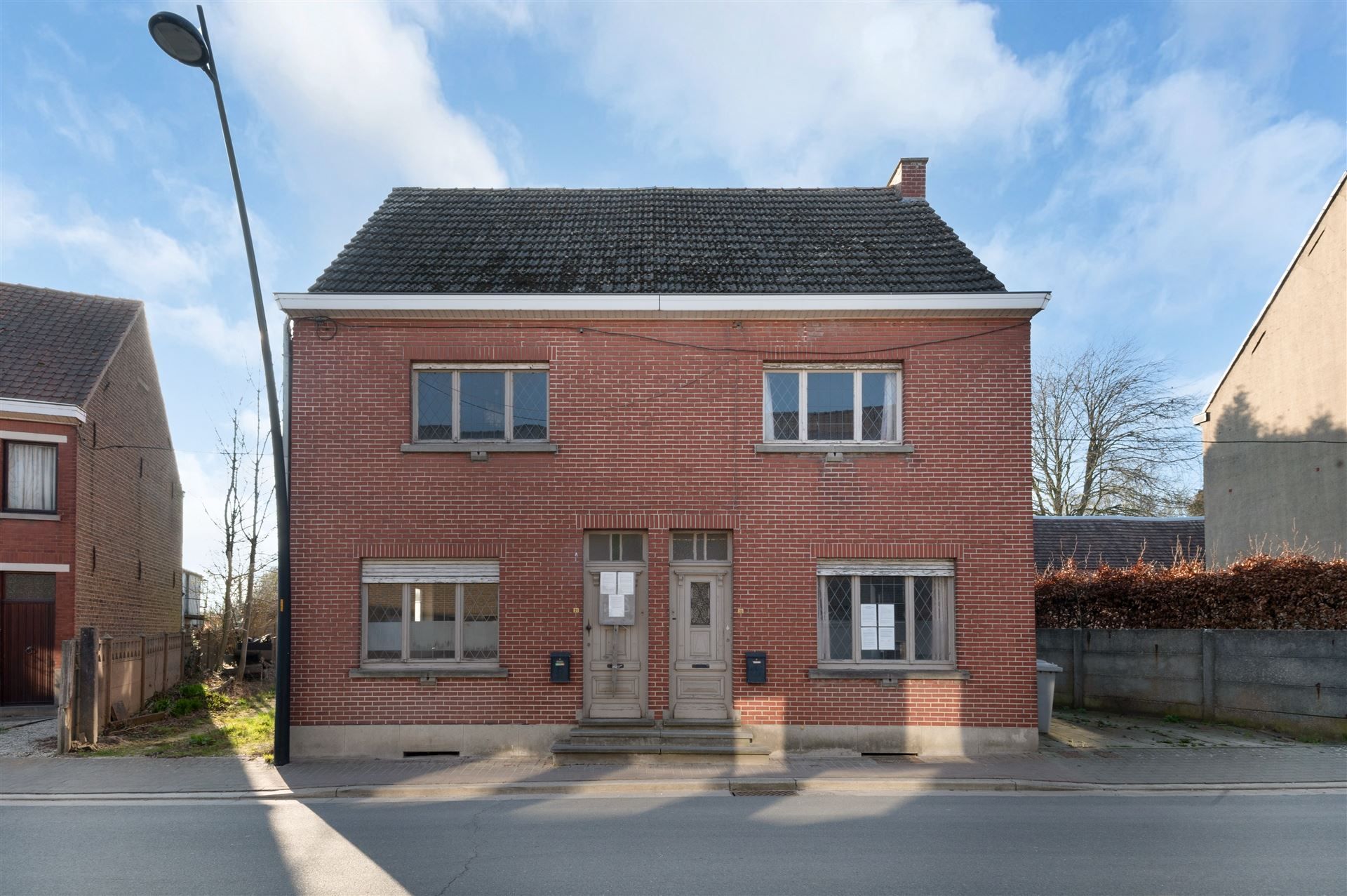 Tweewoonst op een gegeerde locatie in Moortsele