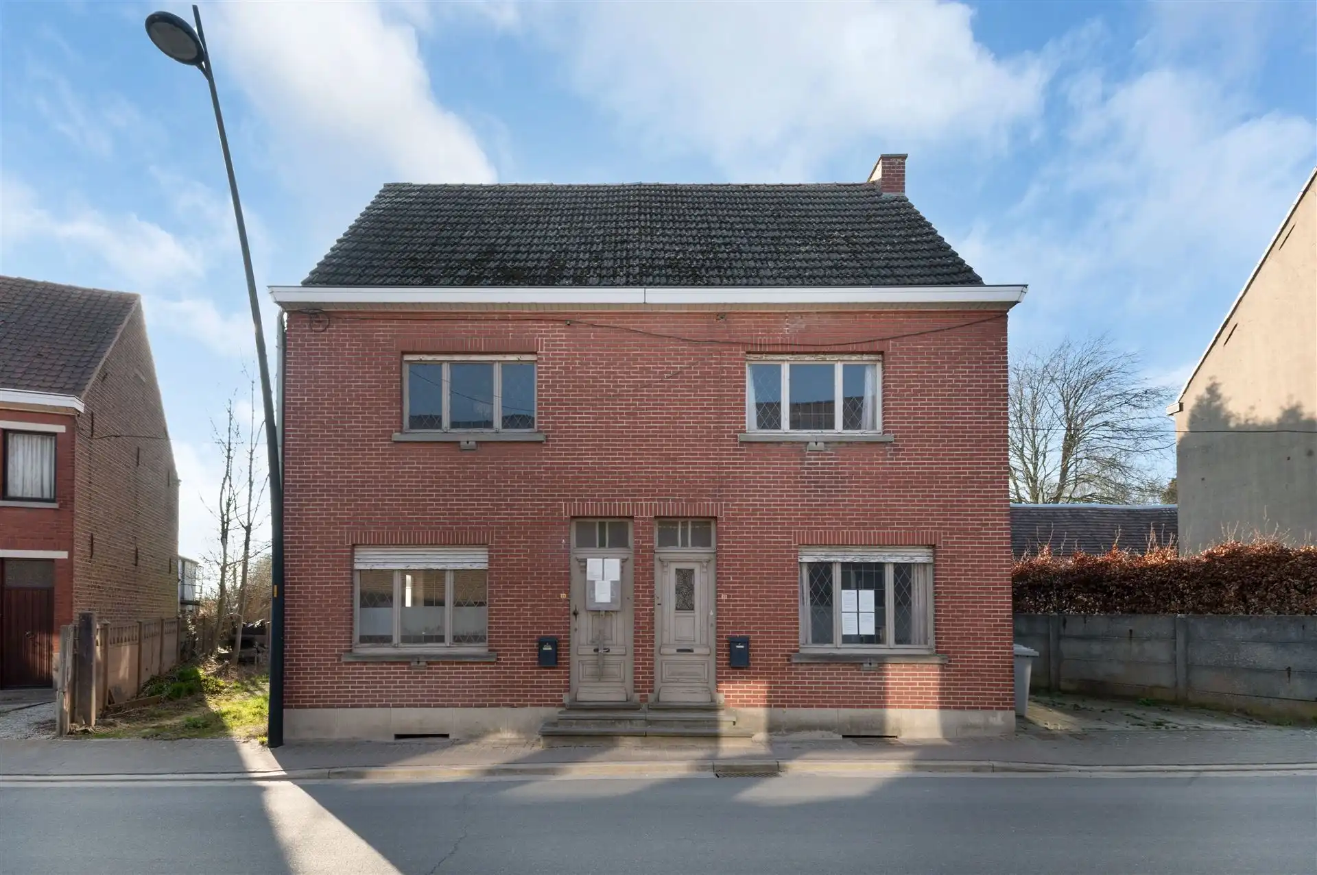 Hoofdfoto van de publicatie: Tweewoonst op een gegeerde locatie in Moortsele