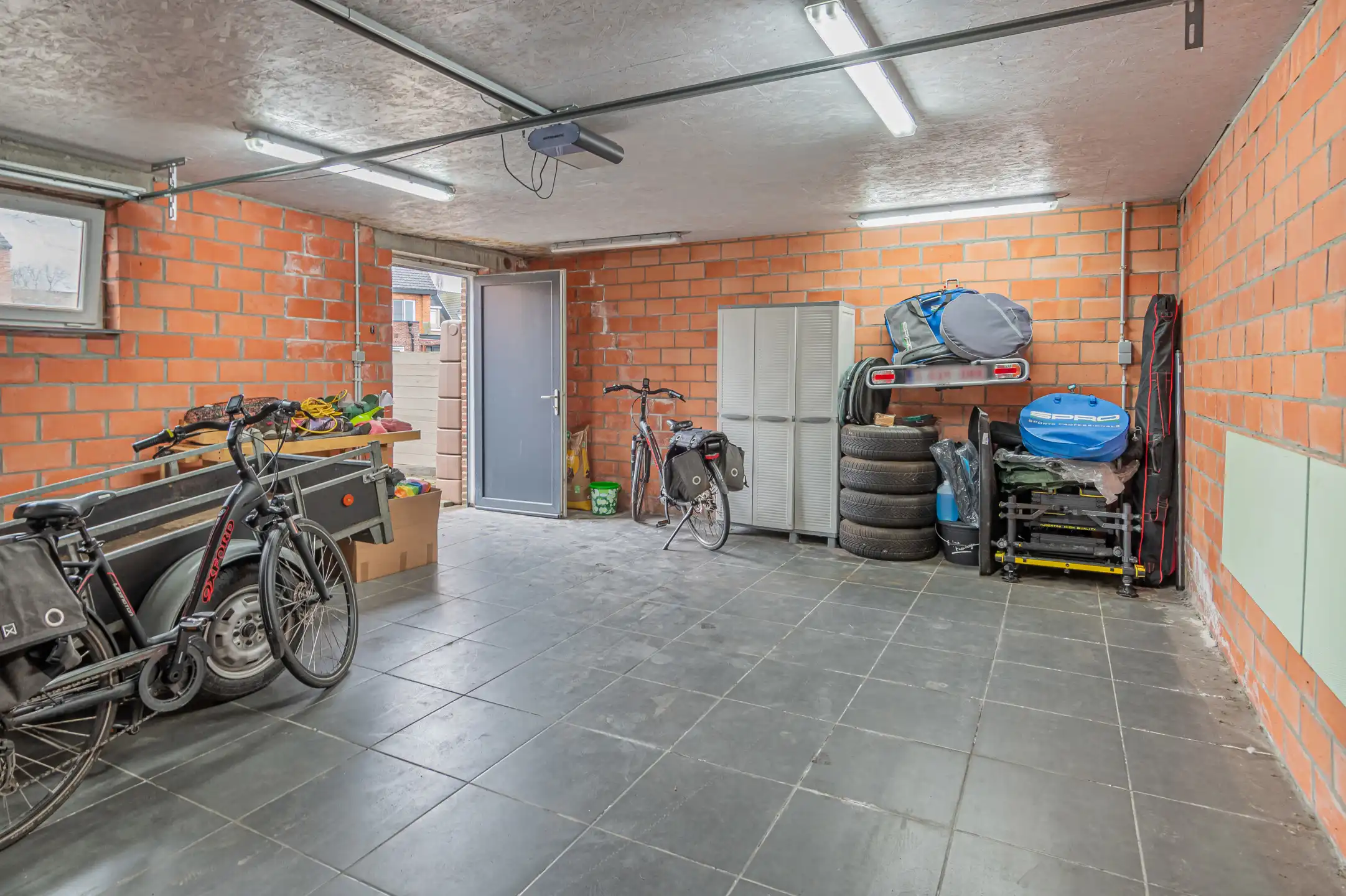Gezellige woning op centrale locatie met dubbele garage!  foto 27