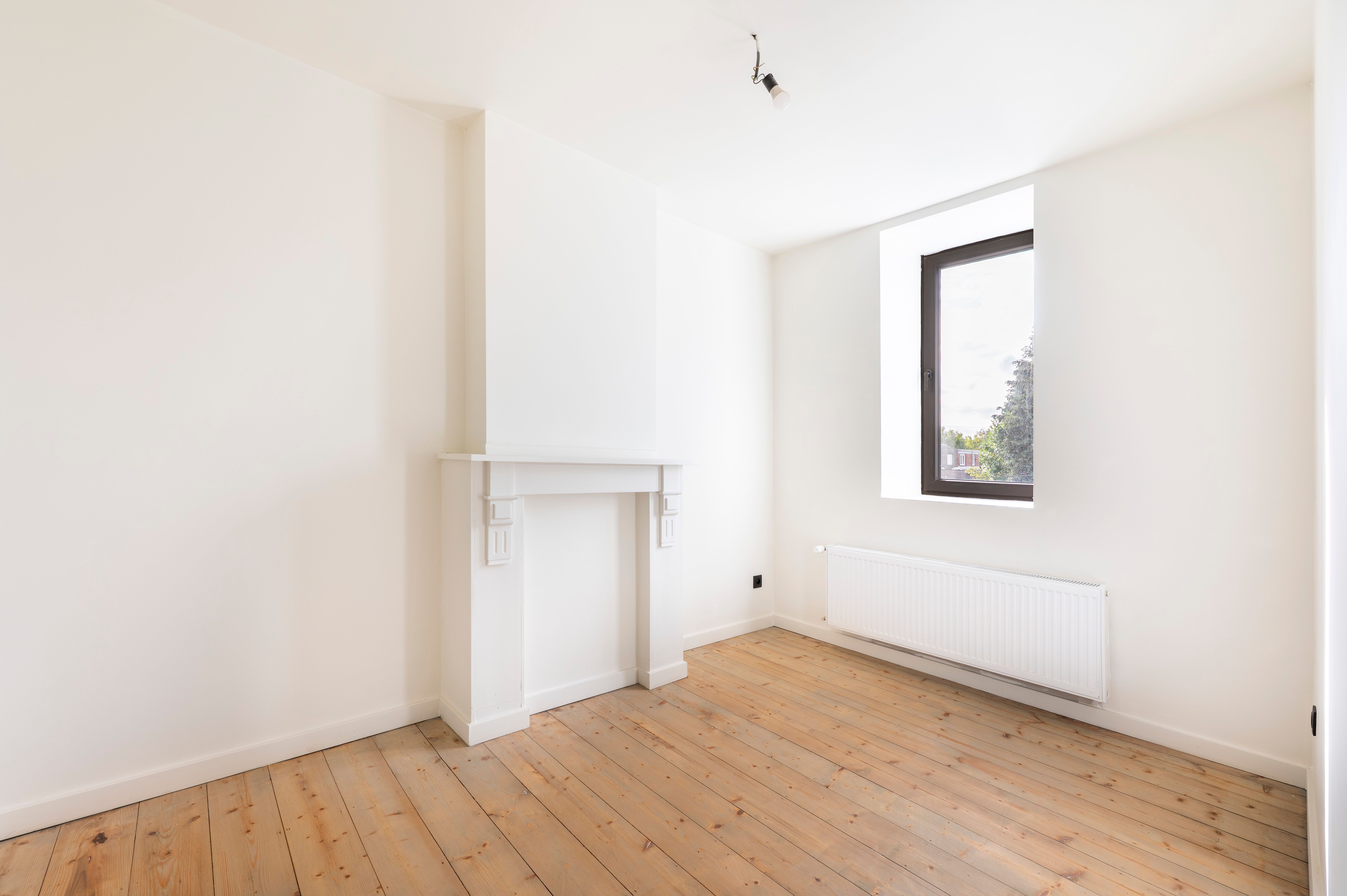 Volledig gerenoveerde gezinswoning met tuin en 3 slaapkamers in Ekeren te huur! foto 19
