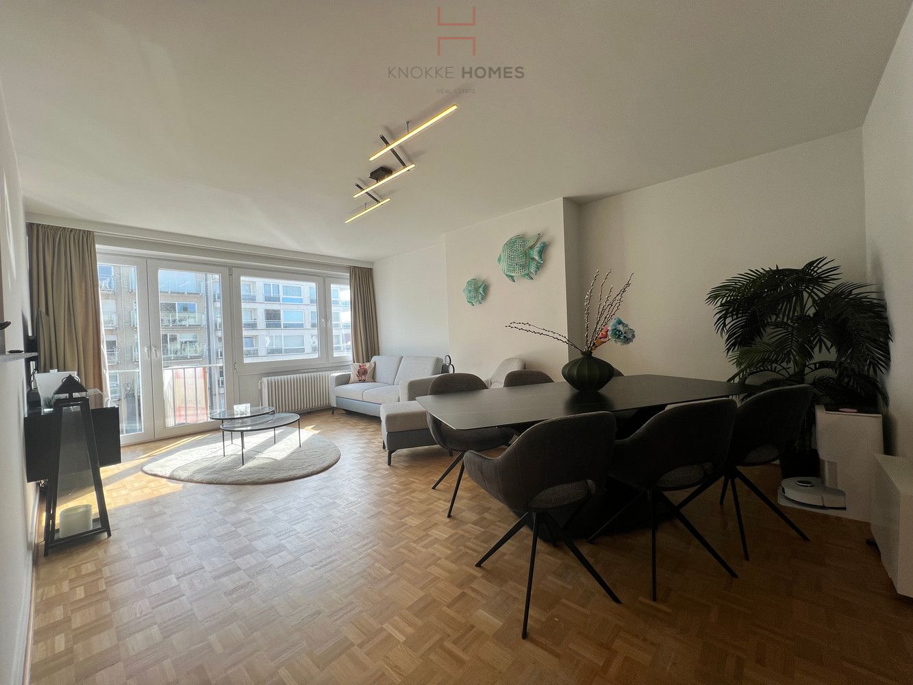 Instapklaar appartement met zijdelings zeezicht aan het Albertstrand in Knokke foto 2