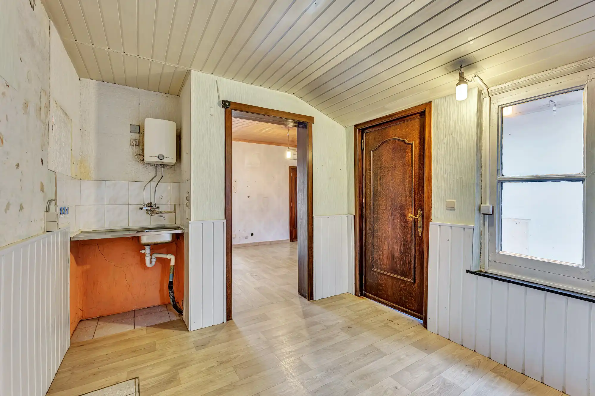 Eengezinswoning te koop in Ninove met terras foto 6