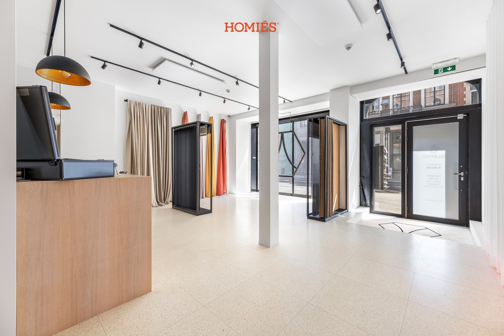 Ruime handelsruimte op toplocatie foto 8