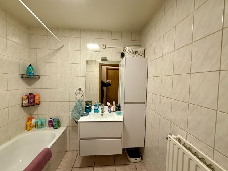 Ruim appartement met 2 slaapkamers foto 13