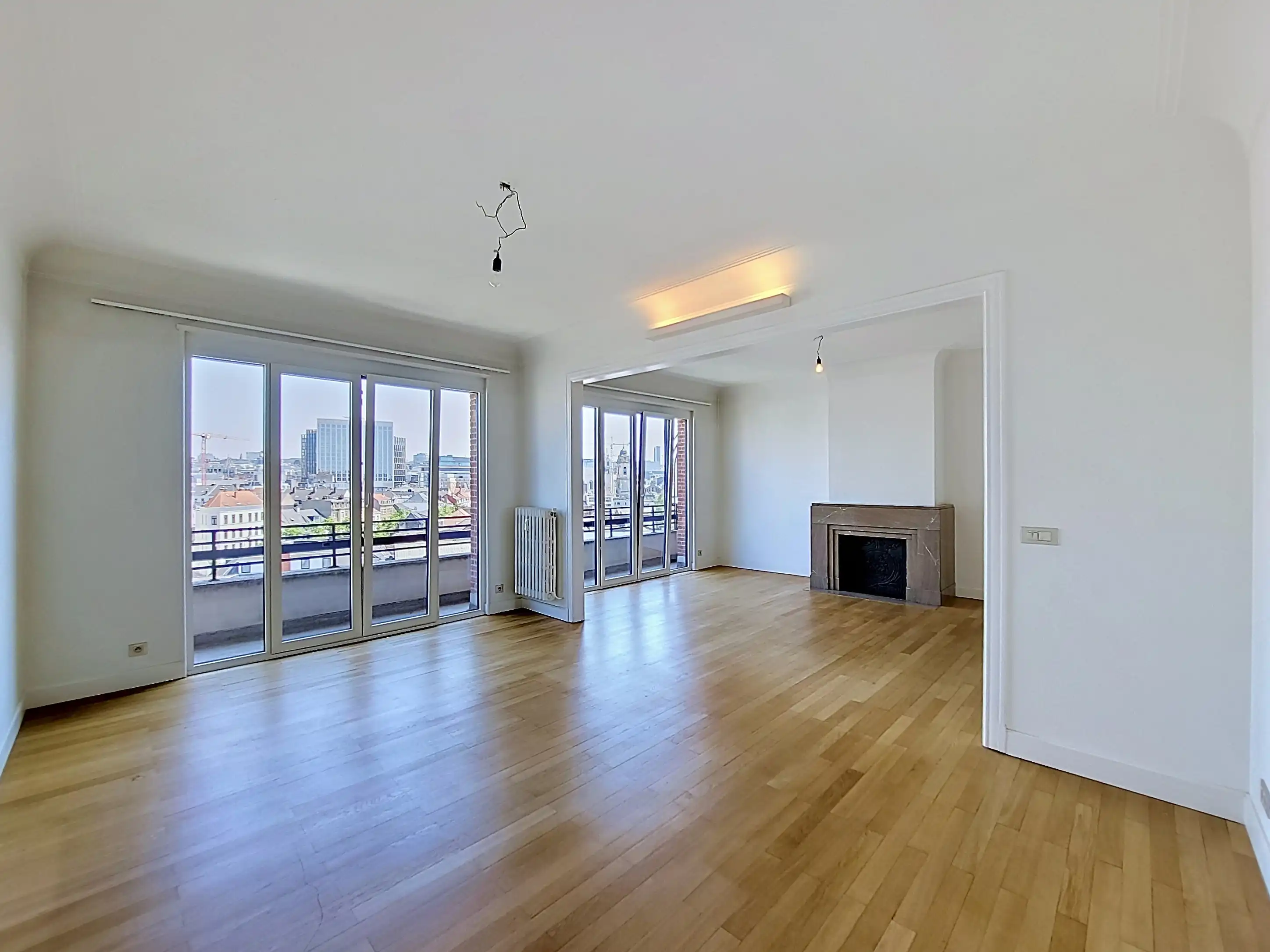 Lichtrijk appartement in het iconisch Odeon-gebouw foto 4
