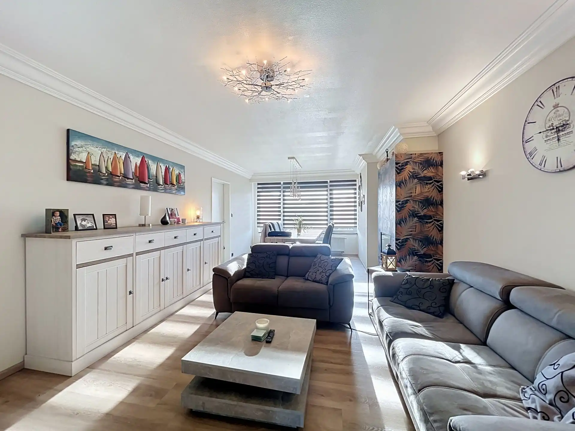 bel-etage woning met 2 slaapkamers, garage en ruime tuin op toplocatie foto 3
