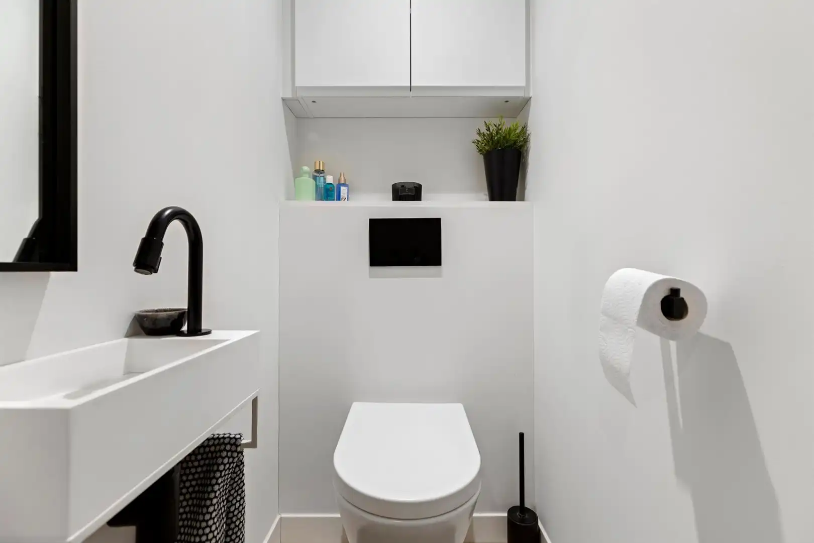 Bjzonder mooi afgewerkt appartement in topgebeouw foto 11