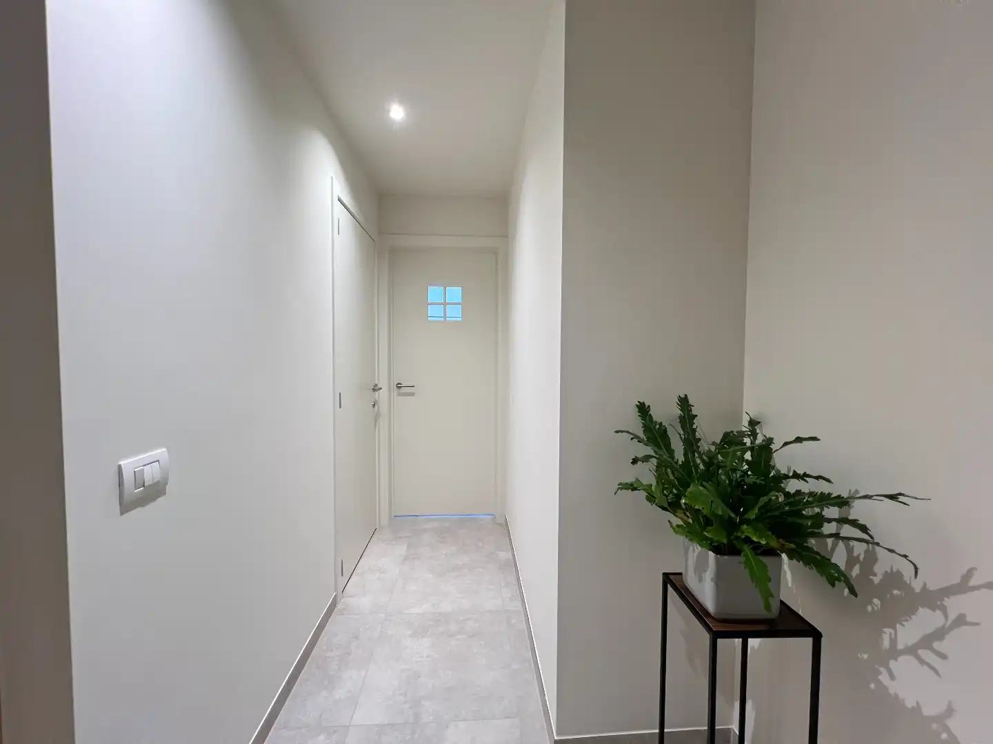 Gezellige nieuwbouwwoning met zonnige tuin en garage foto 2
