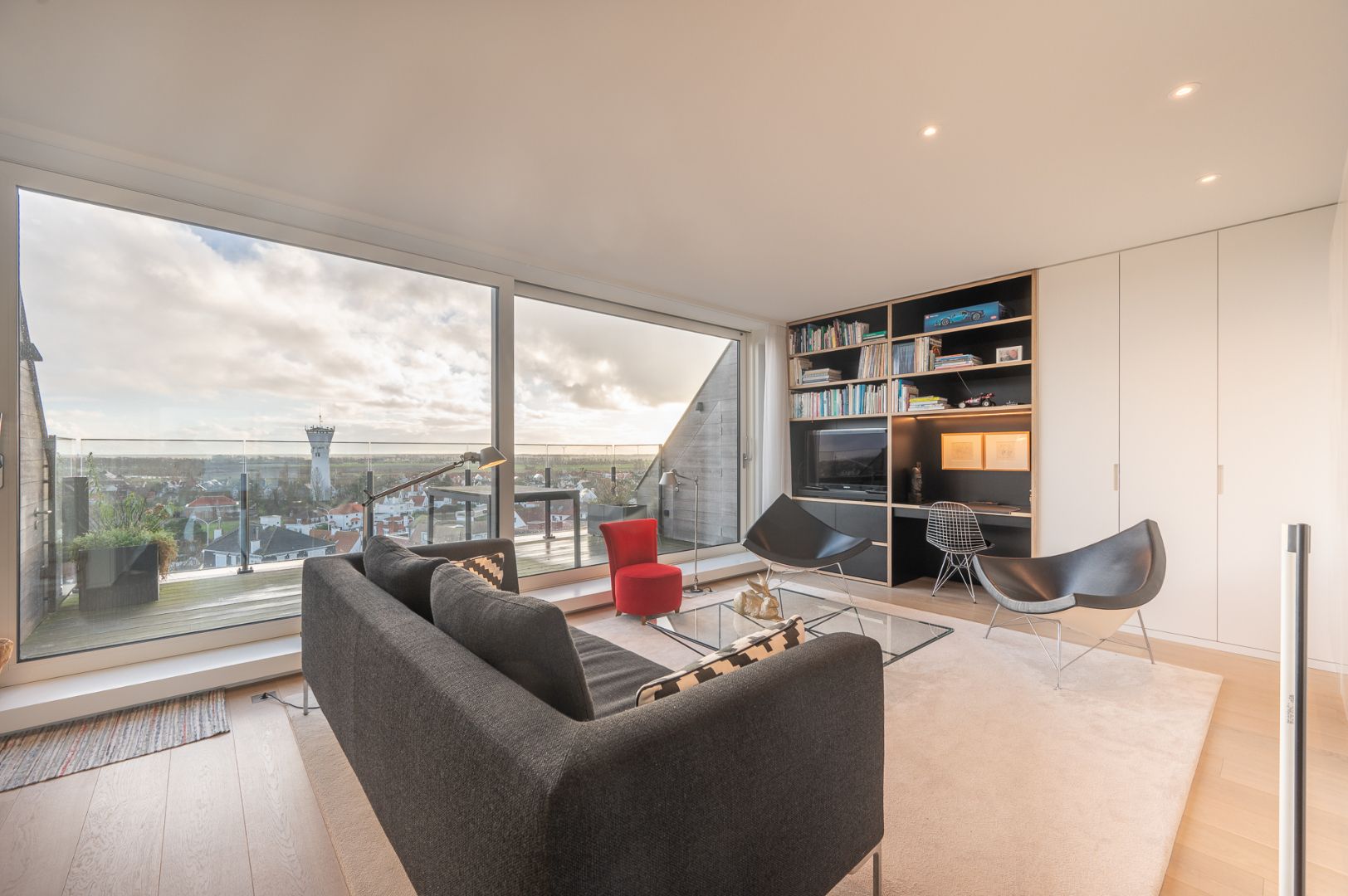 Luxueuze duplex penthouse met zeezicht en panoramisch zicht op de polders foto 12