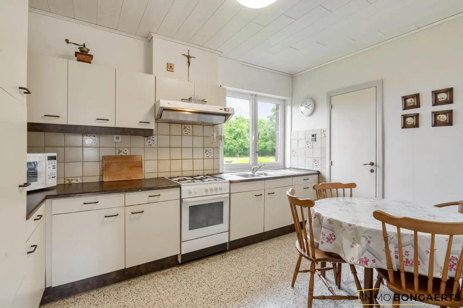 Rustig gelegen woning op uitzonderlijk perceel van 7.700 m² foto 5