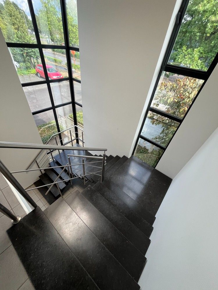 7012m² magazijn met luifel foto 19