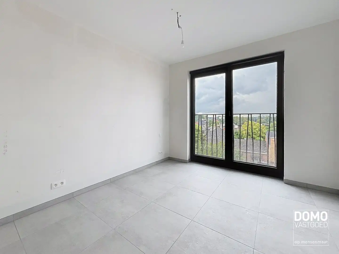 VOLLEDIG AFGEWERKT NIEUWBOUWAPPARTEMENT MET 1 SLAAPKAMER, TERRAS EN ONDERGRONDSE AUTOSTANDPLAATS IN RESIDENTIE "DE KWINT" TE ZONHOVEN  foto 7