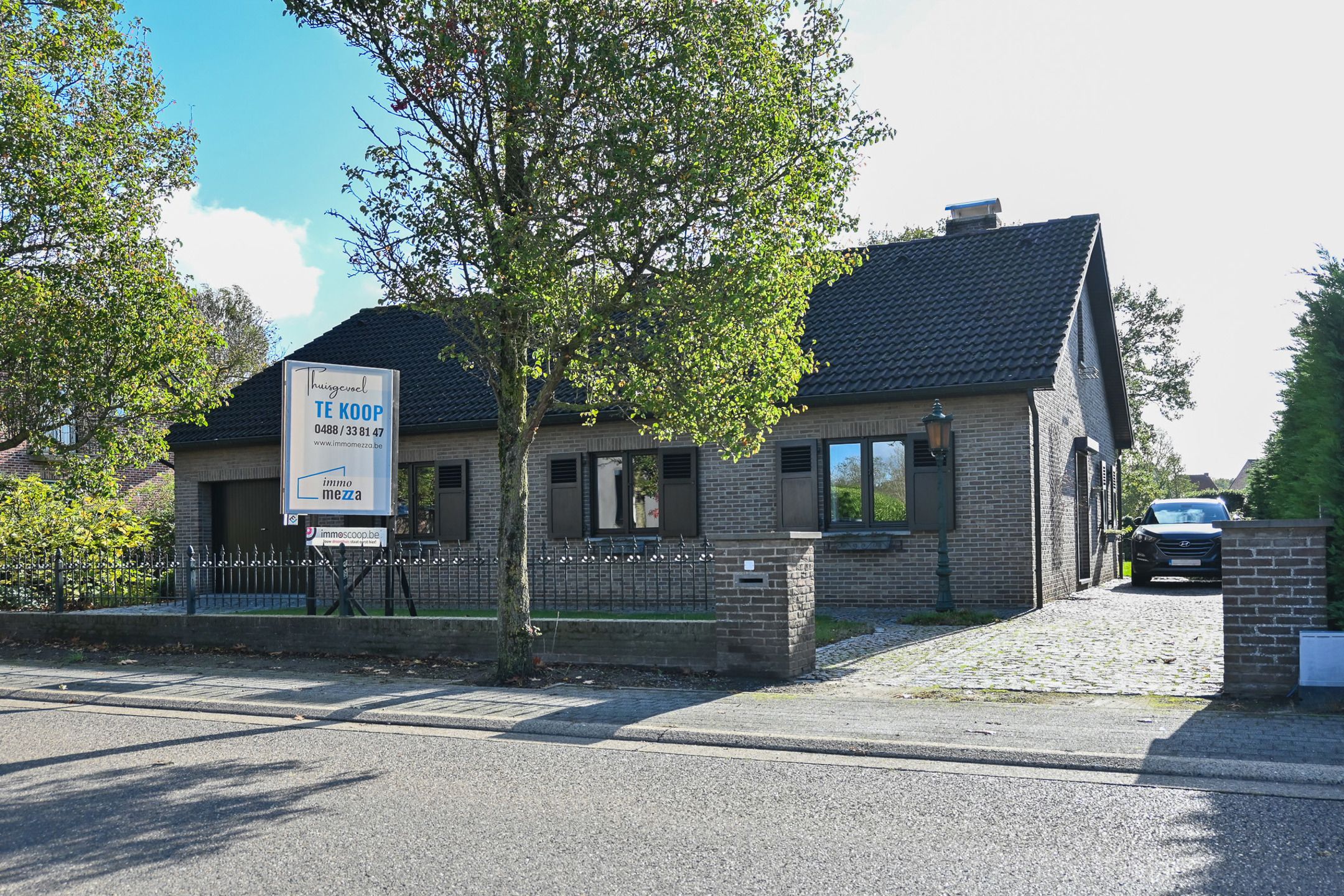 Huis te koop foto {{pictureIndex}}