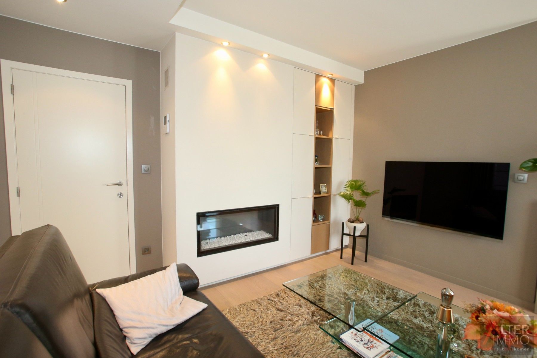 Uitzonderlijke woning op een uitstekende locatie. Top onderhouden,  4/5 slaapkamers op een extra breed (41,5m) perceel van ca. 20 are vlakbij Zolder centrum - prachtige tuin! foto 8