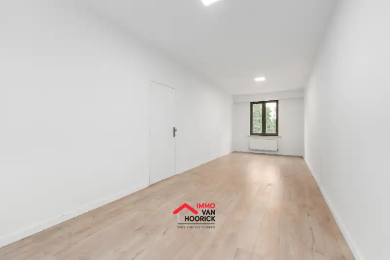 Karaktervolle woning HOB - 5 slpkmrs - centrum Sinaai foto 12