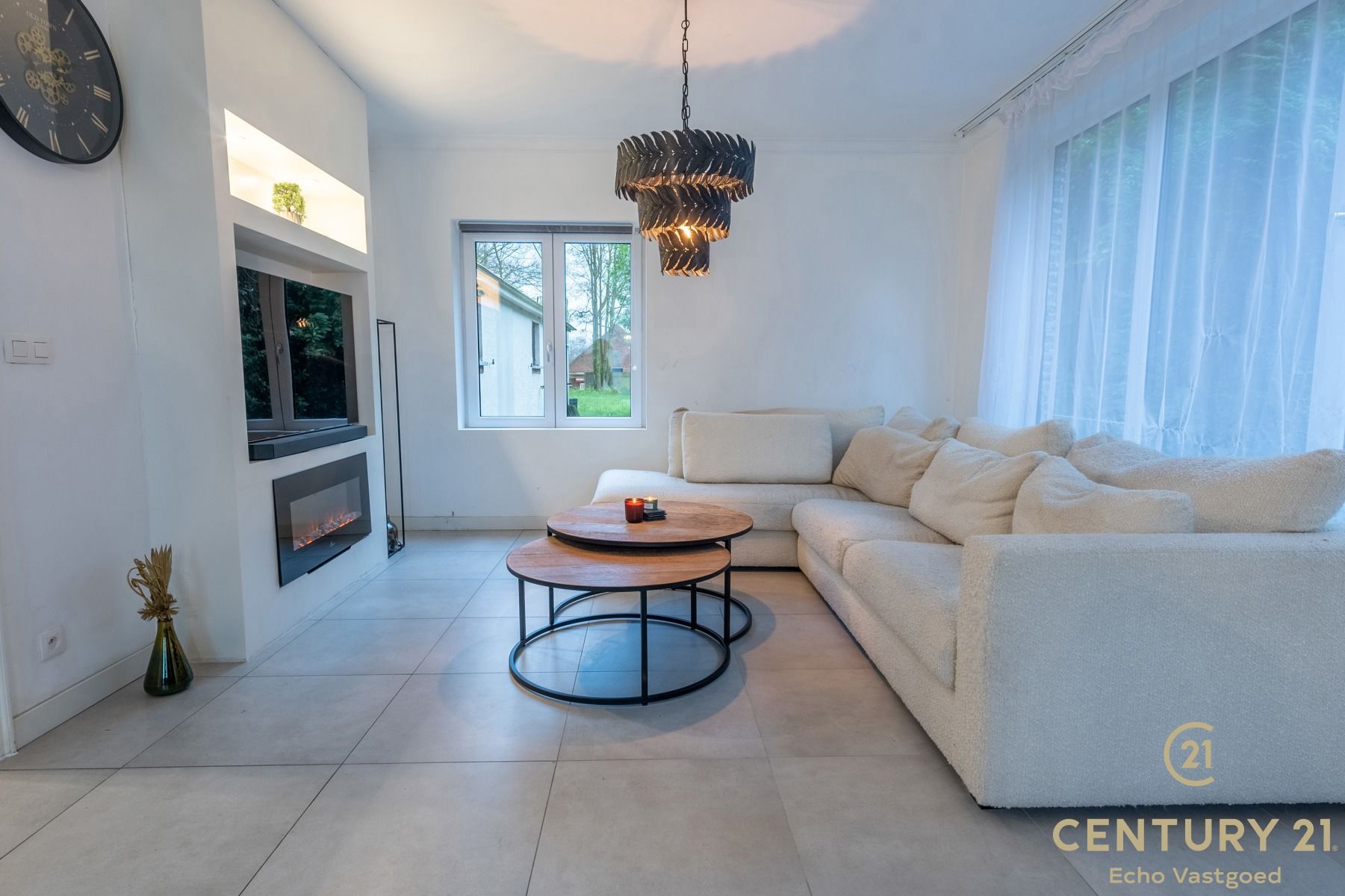 Charmante en gezellige gezinswoning met grote garage en tuin foto 7