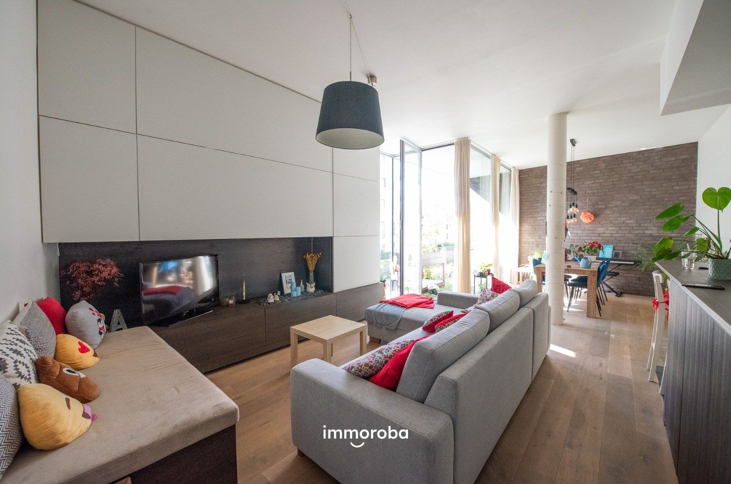 Te koop: instapklaar appartement van +/- 110 m² met 2 slaapkamers in hartje Waregem – Residentie Avalon foto {{pictureIndex}}
