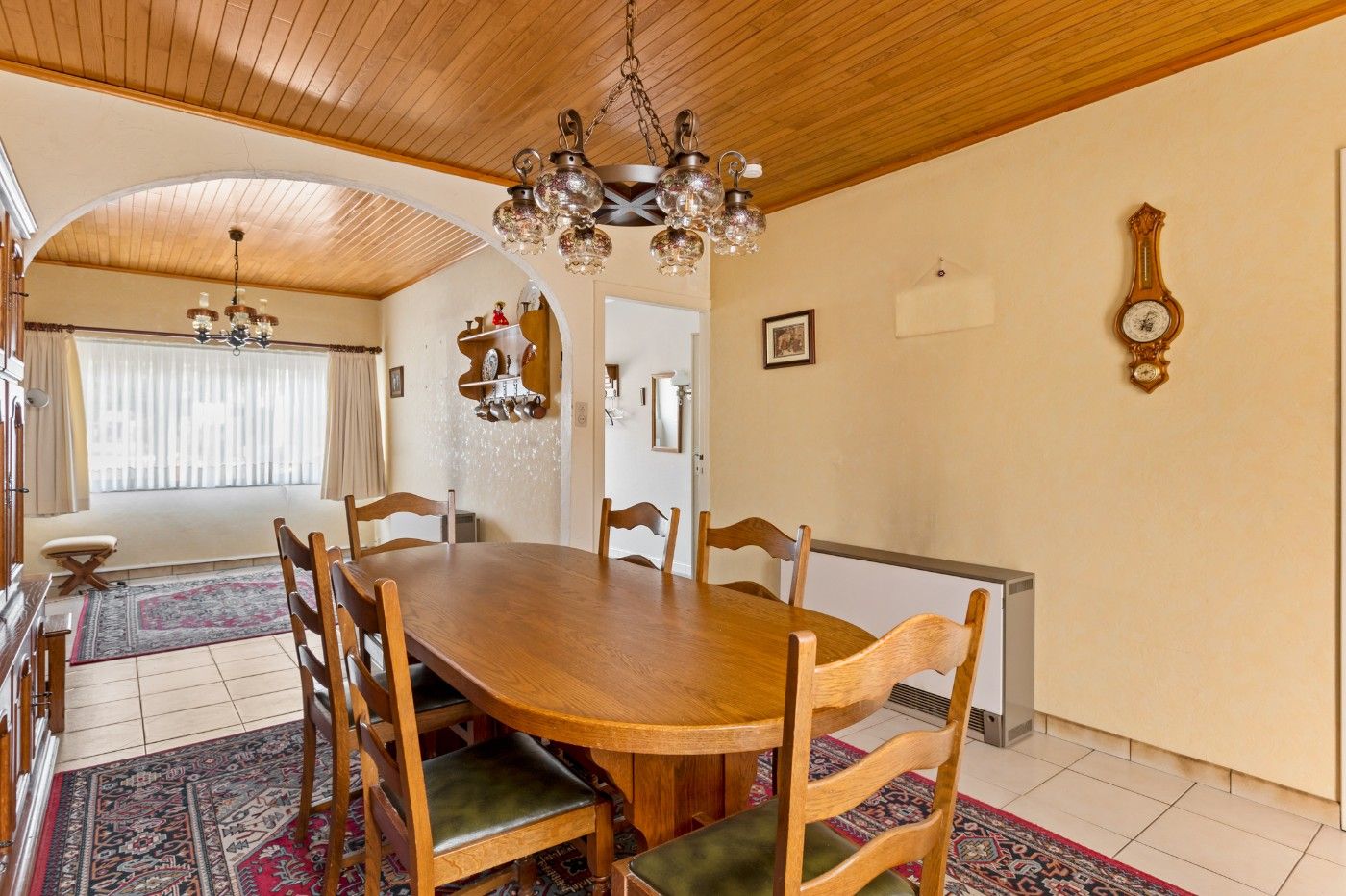 Te renoveren woning met 2 slpk. en tuin foto 4