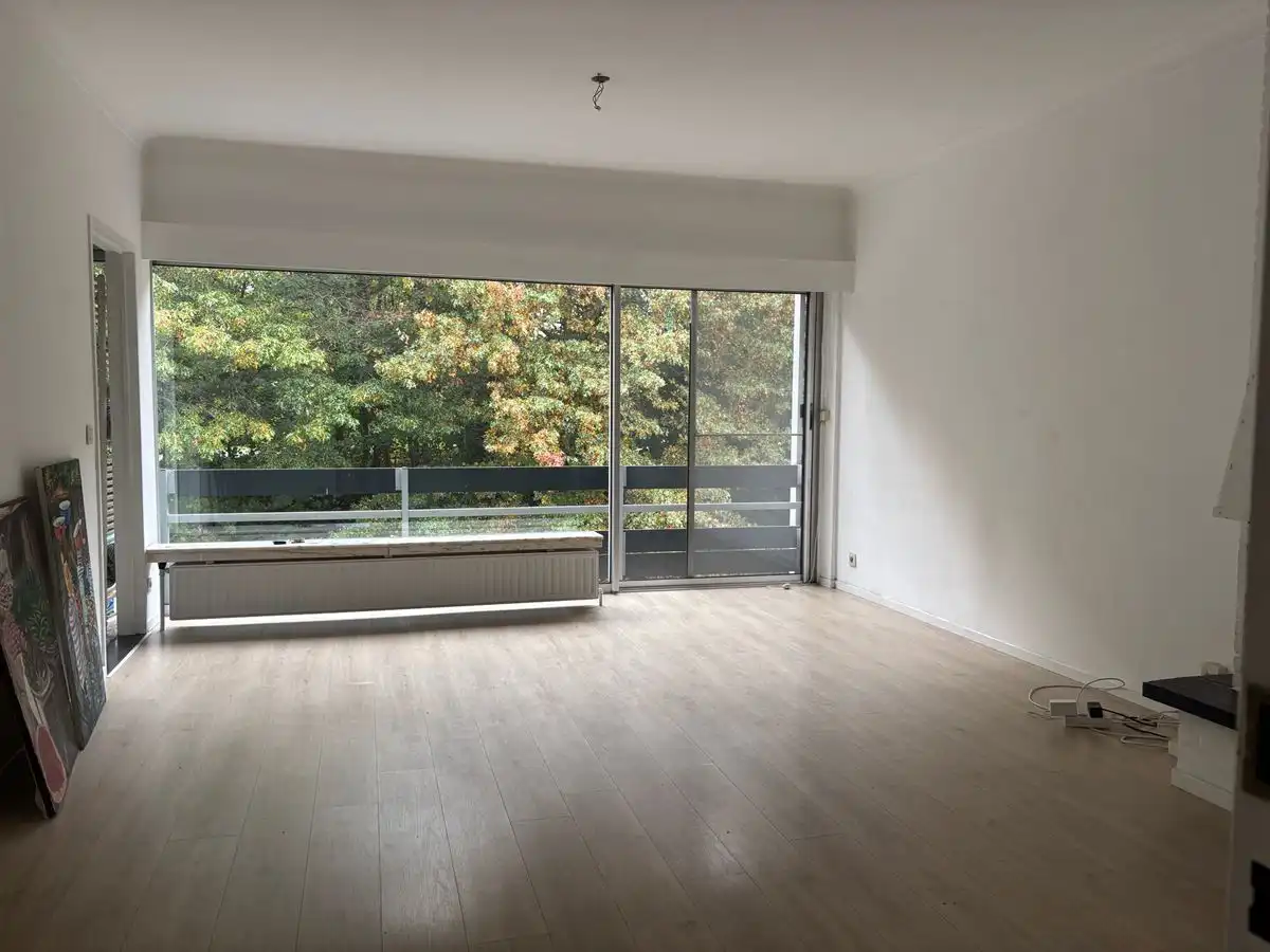 Leuk gelegen appartement met 2 slaapkamers en garage foto 2