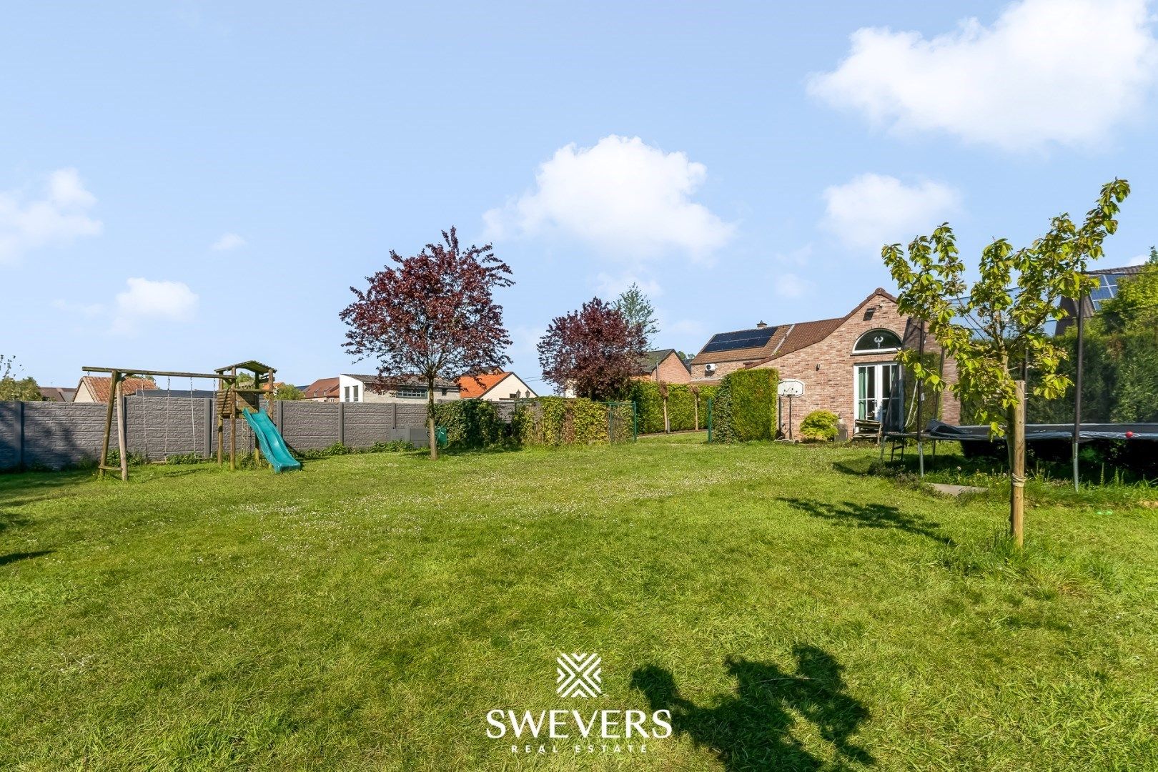 Hedendaagse woning met zonovergoten tuin op mooi perceel van 18a 27ca foto 22