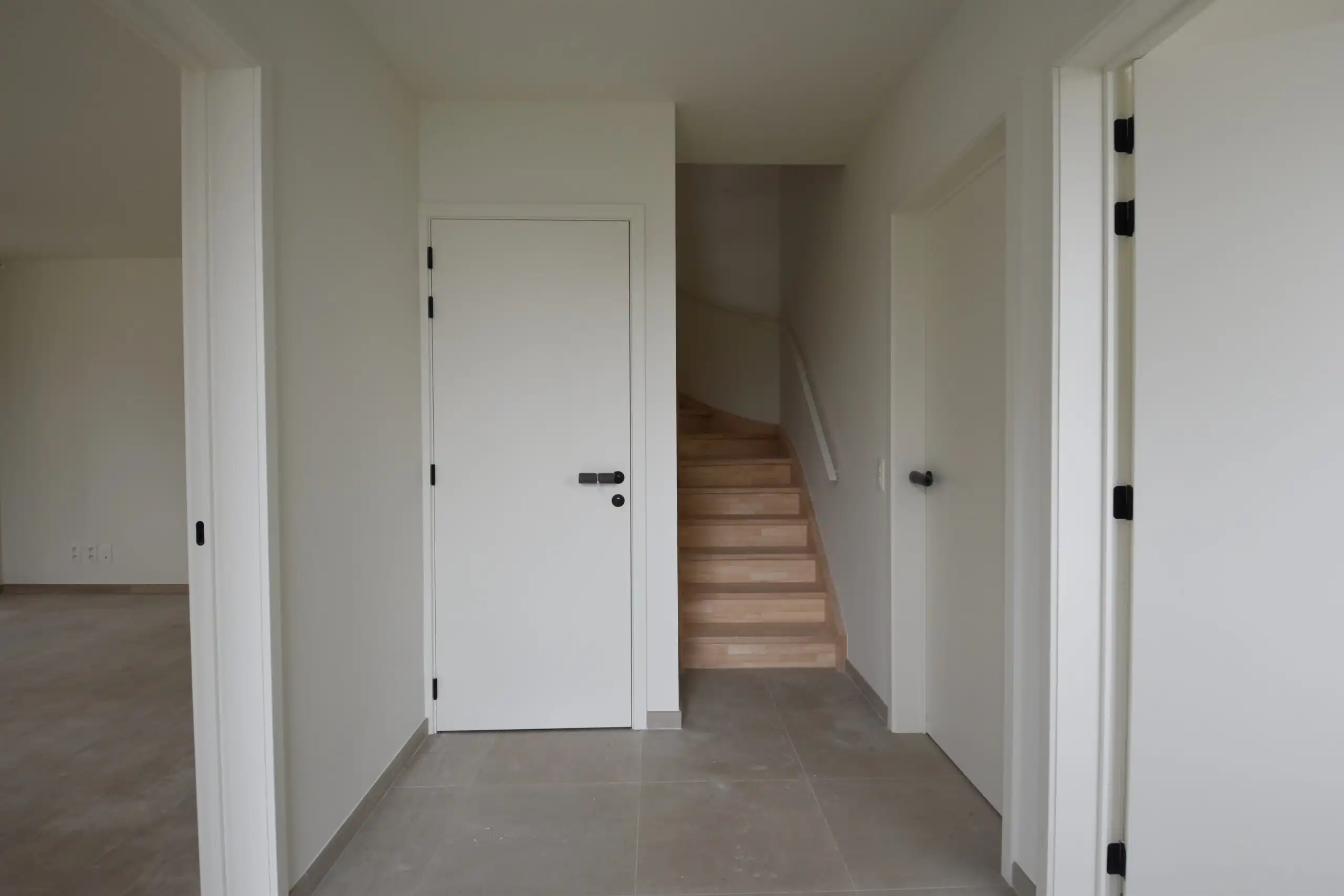 Energiezuinige nieuwbouwwoning met tuin in een aangename buurt foto 2