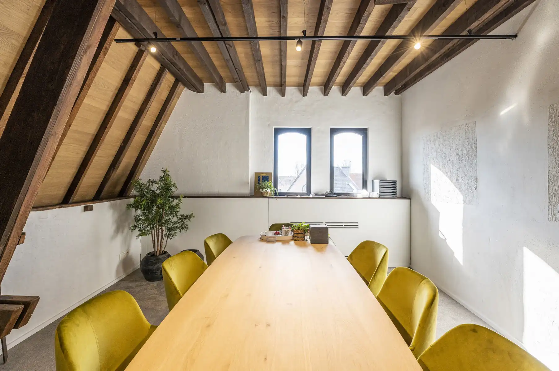 Stijlvolle coworking & private kantoren te huur in Bornem foto 9