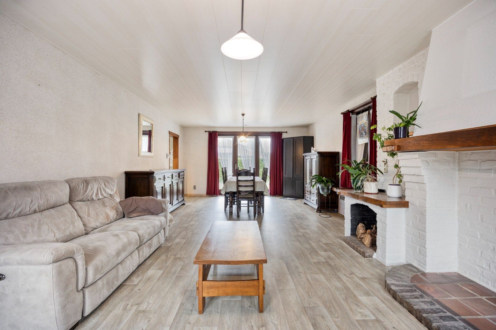 Op te frisse woning met 3 slaapkamers op 1.441 m² te Retie !  foto 3