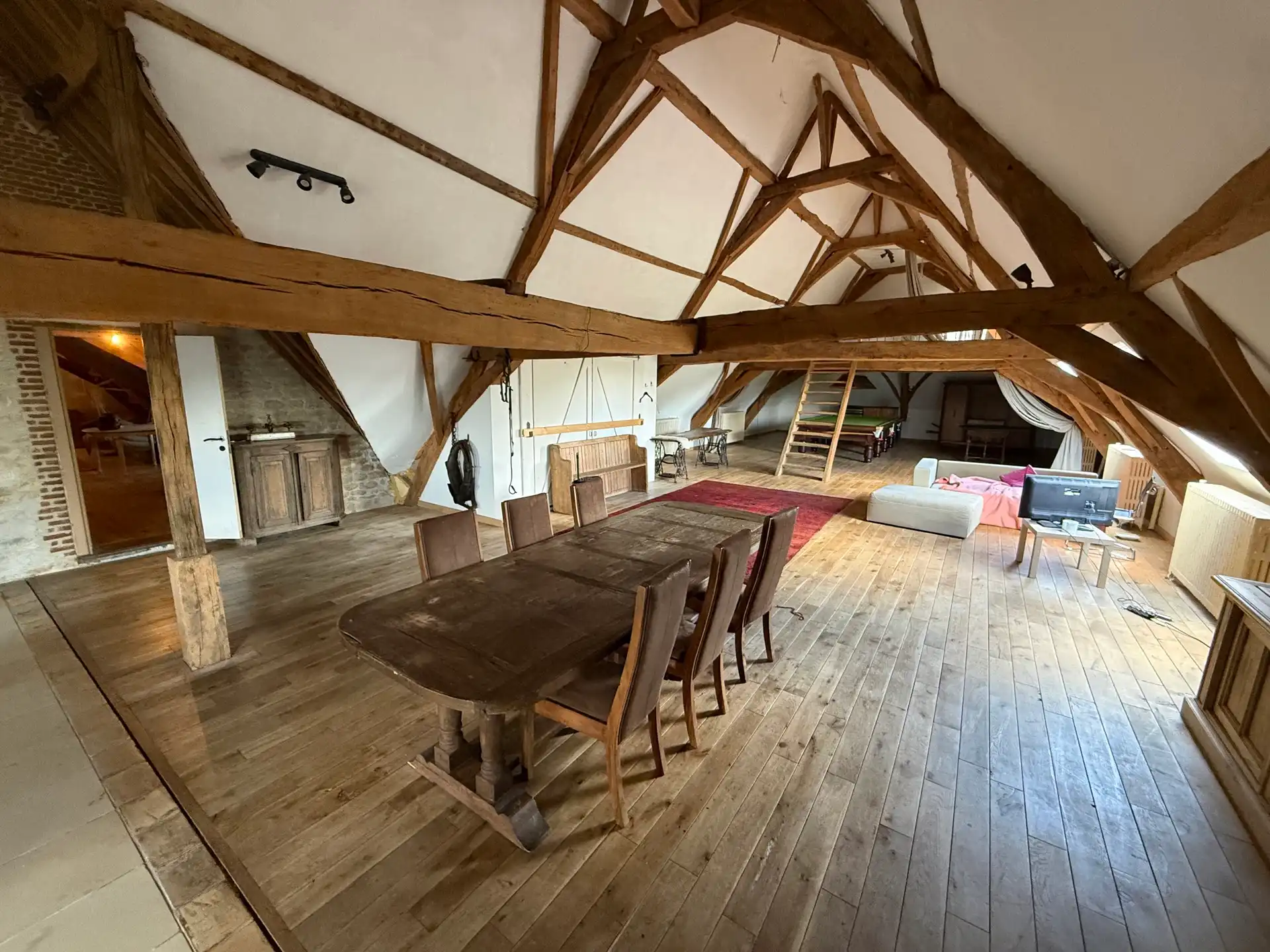 Unieke loft met 1 slaapkamer  foto 8
